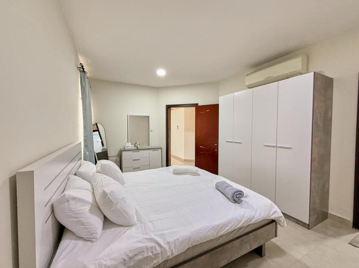 Welcome To Cozy One Bedroom Abu Dhabi